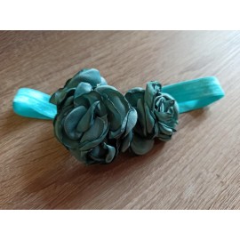 Čelenka pro miminka větší s květy tmavě zelená