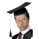 Klobouk "Absolvent" černý se střapcem