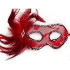 Karnevalová maska - škraboška krajka s peřím červená
