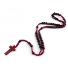 Růženec dřevěný na drhaných šňůrkách červenohnědý