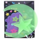 Měsíc a hvězdy svítící ve tmě